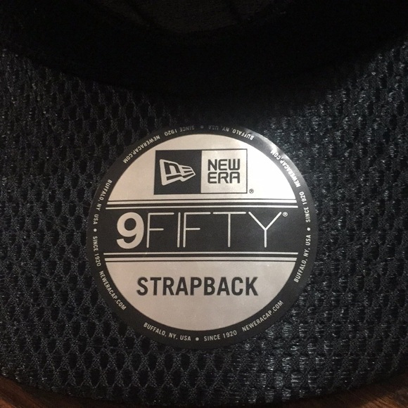 Los Angeles Lakers StrapBack! - Picture 6 of 6